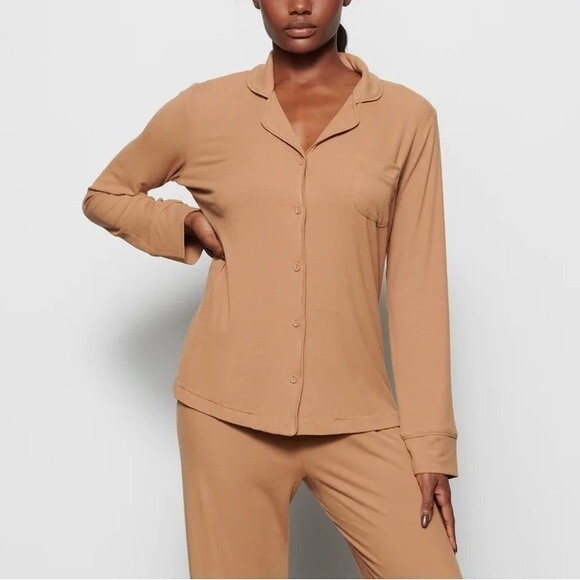 Skims Sienna Size 3X Soft Lounge Sleep Pajama Shirt Button Down Long Sleeve Top - Picture 3 of 12